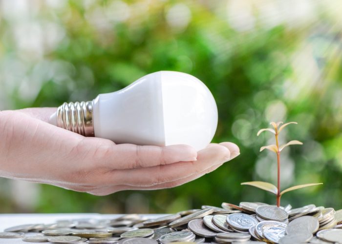 6 Moet ik als bedrijf mijn energieprijzen vastzetten of dynamisch inkopen